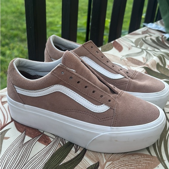 Vans Women's Brown Platform Sneakers - Picture 1 of 4